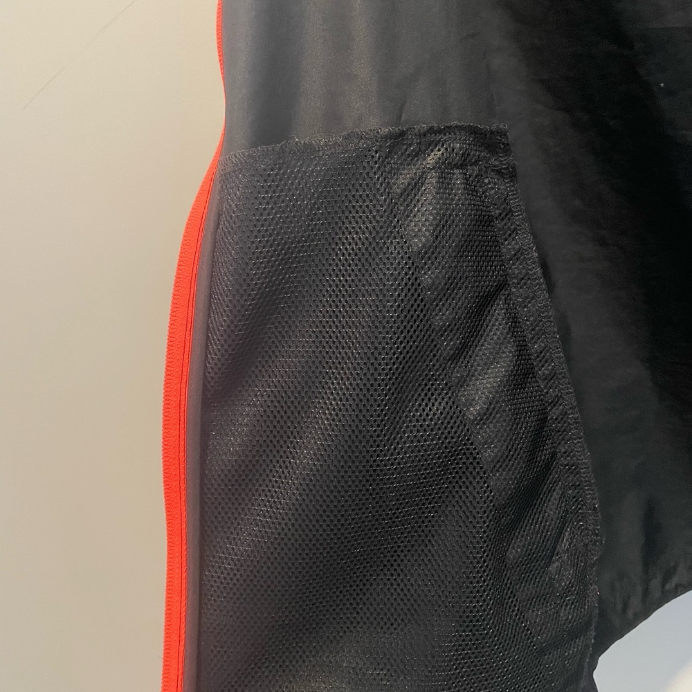 Under Armour Fitted Running Jacket - image 6